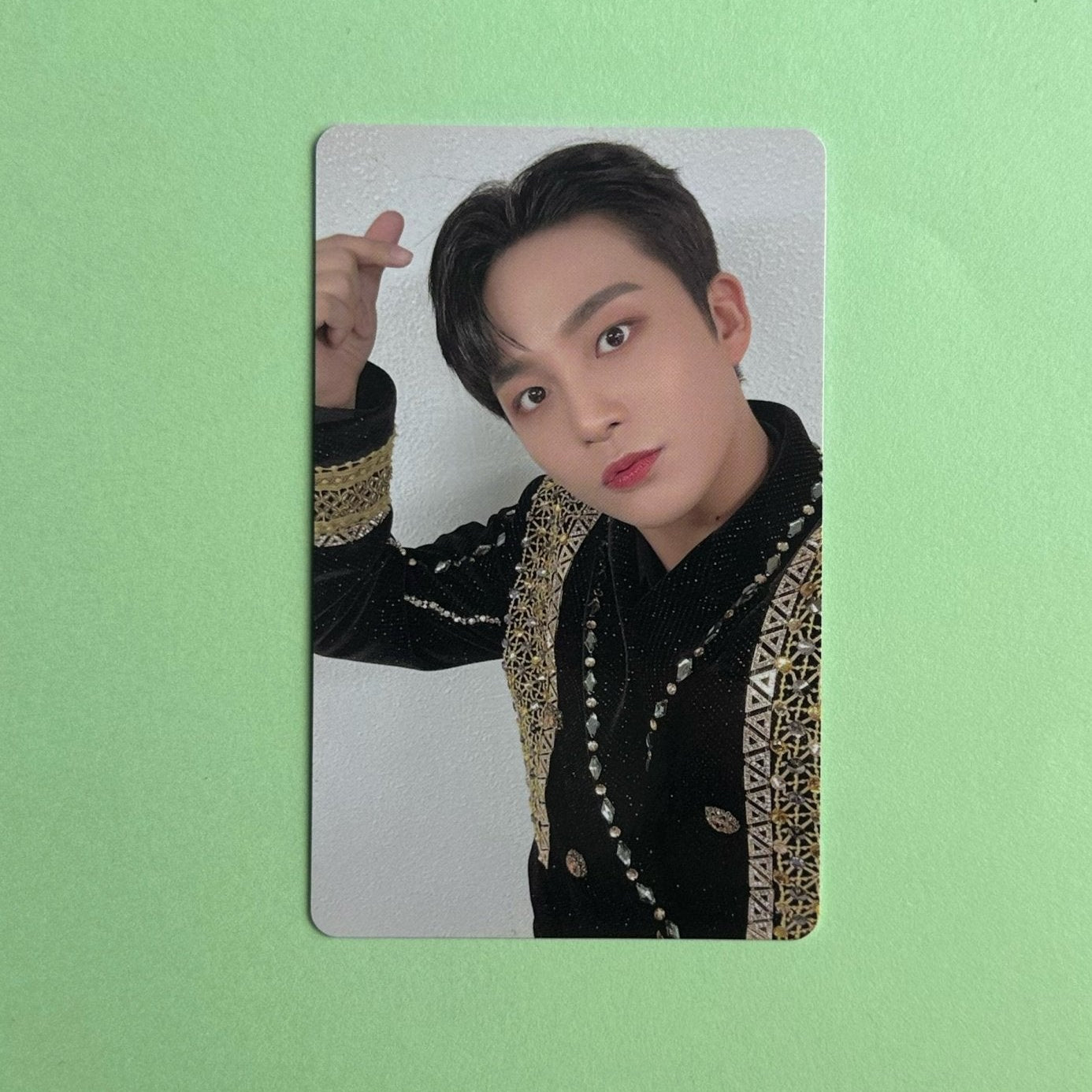 Jongho - Ateez - The Fellowship: Break the Wall Album - Photocard - Ginger Root Photocard K-popShop