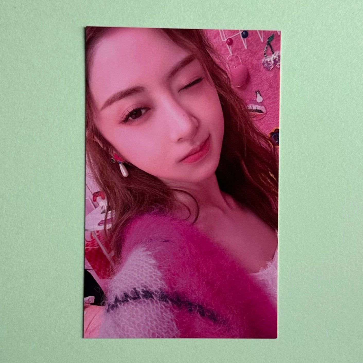 Le Sserafim Yunjin Fearless Japan Version Lucky Draw photocard official K-pop merch