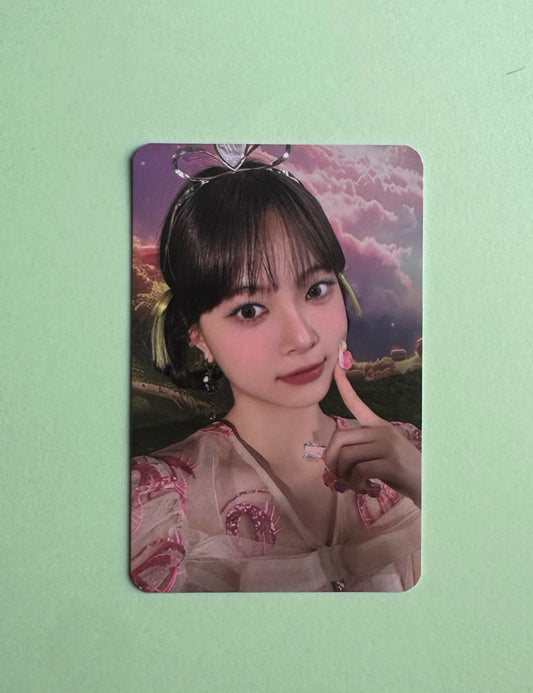 Eunchae - Le Sserafim - Crazy - Aladin - Fan Sign Photocard