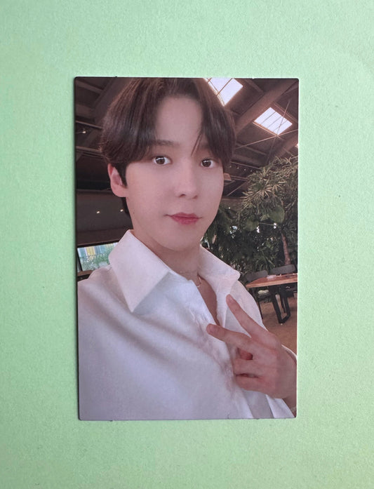 Yunho - Ateez - Zero: Fever Part 3 - Diary Ver Photocard