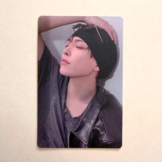Official ATEEZ Hongjoong GOLDEN HOUR Part.3 Set 1 QR album photocard front