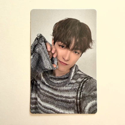 Official ATEEZ Hongjoong GOLDEN HOUR Part.3 Set A album photocard front