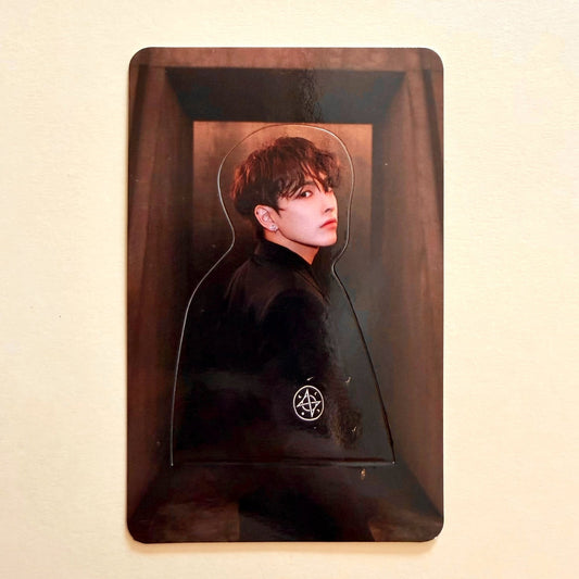 Official ATEEZ Hongjoong THE WORLD EP.FIN : WILL Standee Ver. album photocard front