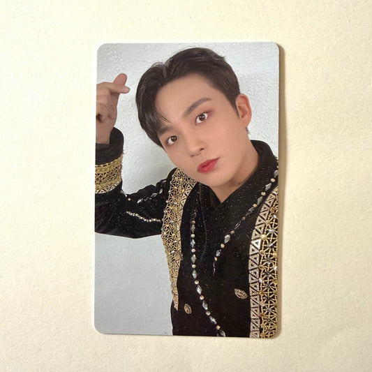 Official ATEEZ Jongho THE FELLOWSHIP : BREAK THE WALL album photocard front