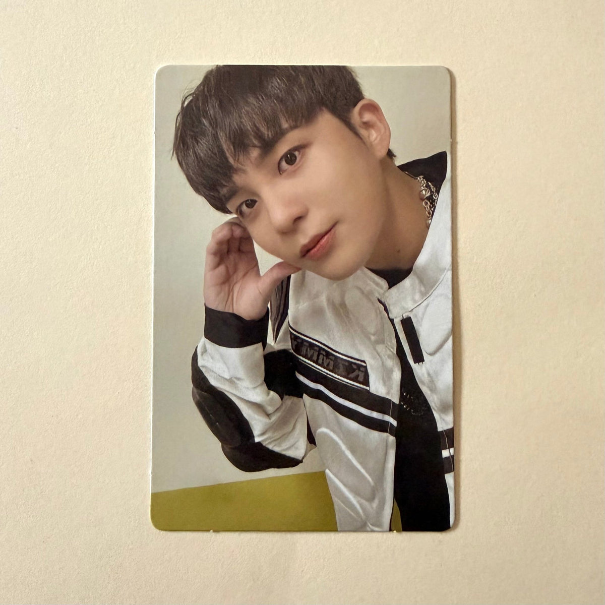 Official ATEEZ Jongho THE WORLD EP.1 MOVEMENT Limited Ver. album photocard front