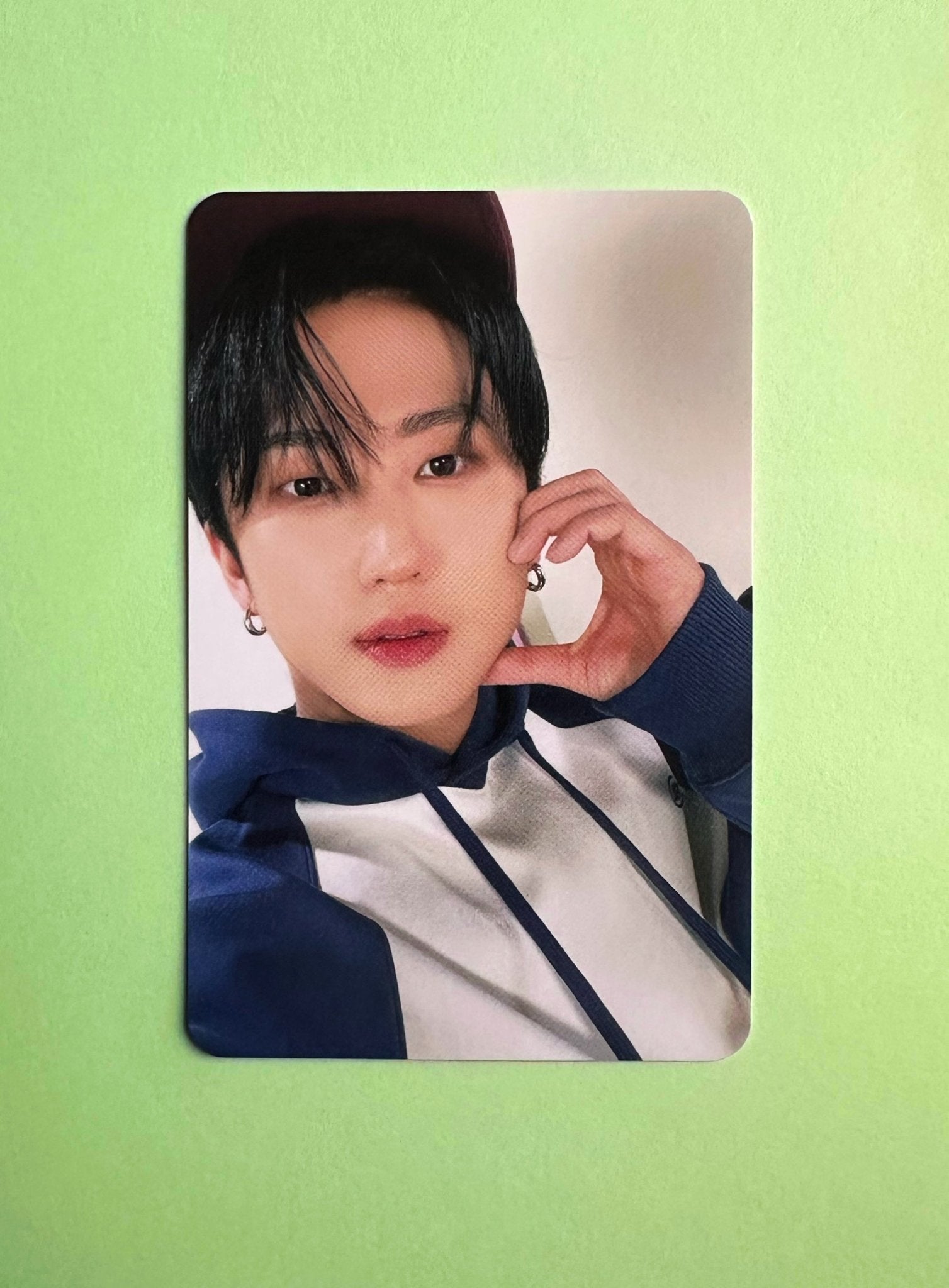 Changbin - Stray kids - SKZ's Mini World - 2023 Seasons Greeting Photocard - Ginger Root Photocard