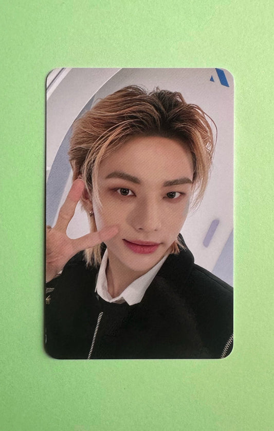Hyunjin - Stray Kids - Pilot - 3rd Fan meet - Photocard - Ginger Root Photocard