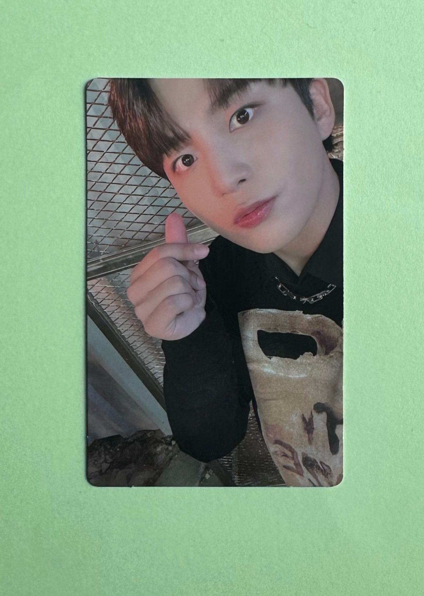Jongho - Ateez - The World EP1: Movement - Beatroad x Kaura - Photocard - Ginger Root Photocard UK K-pop Shop