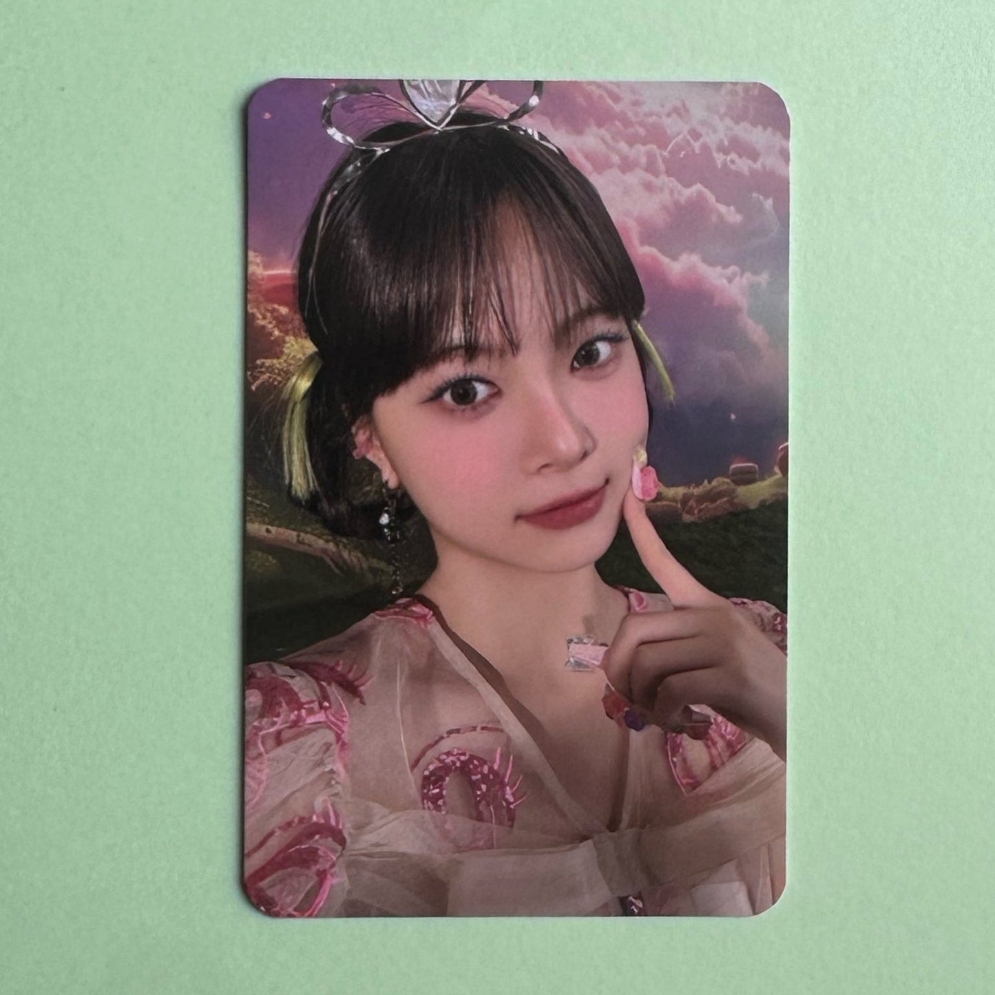 Le Sserafim Eunchae Crazy Aladin Fan Sign Photocard official K-pop merch