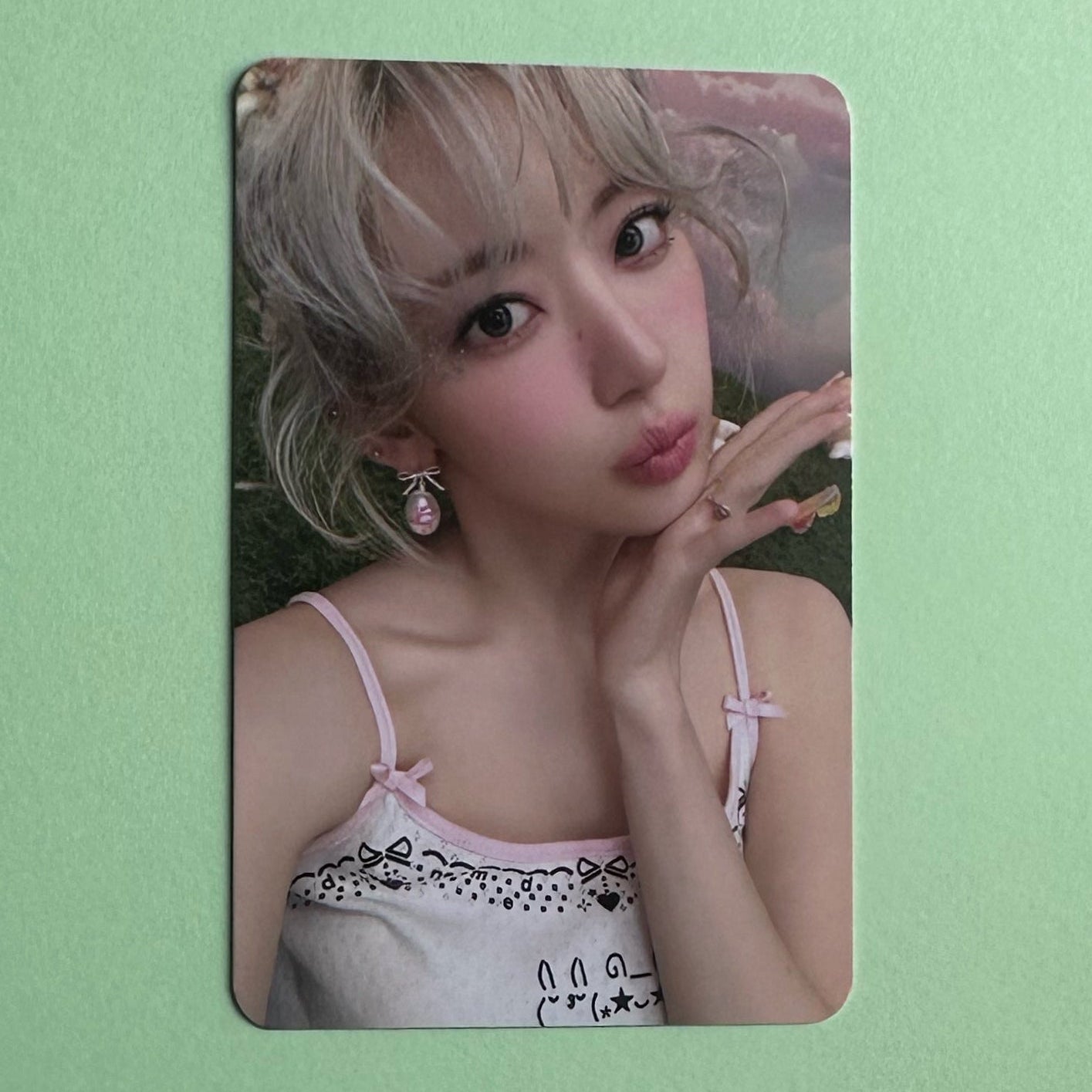 Le Sserafim Sakura Crazy Selfie Store Aladin POB Photocard official K-pop merch