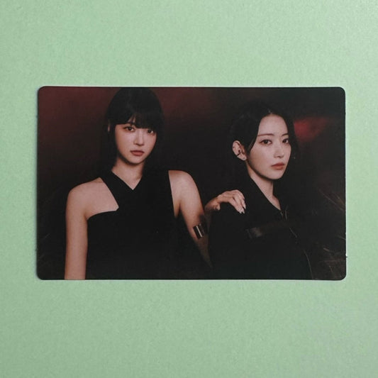 Le Sserafim Sakura and Eunchae  Flame Rises Tour 07/10 Photocard official K-pop merch