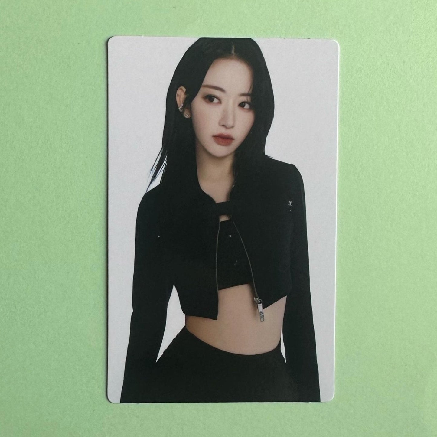 Le Sserafim Sakura Tour Flame Rises 08/09 Photocard official K-pop merch