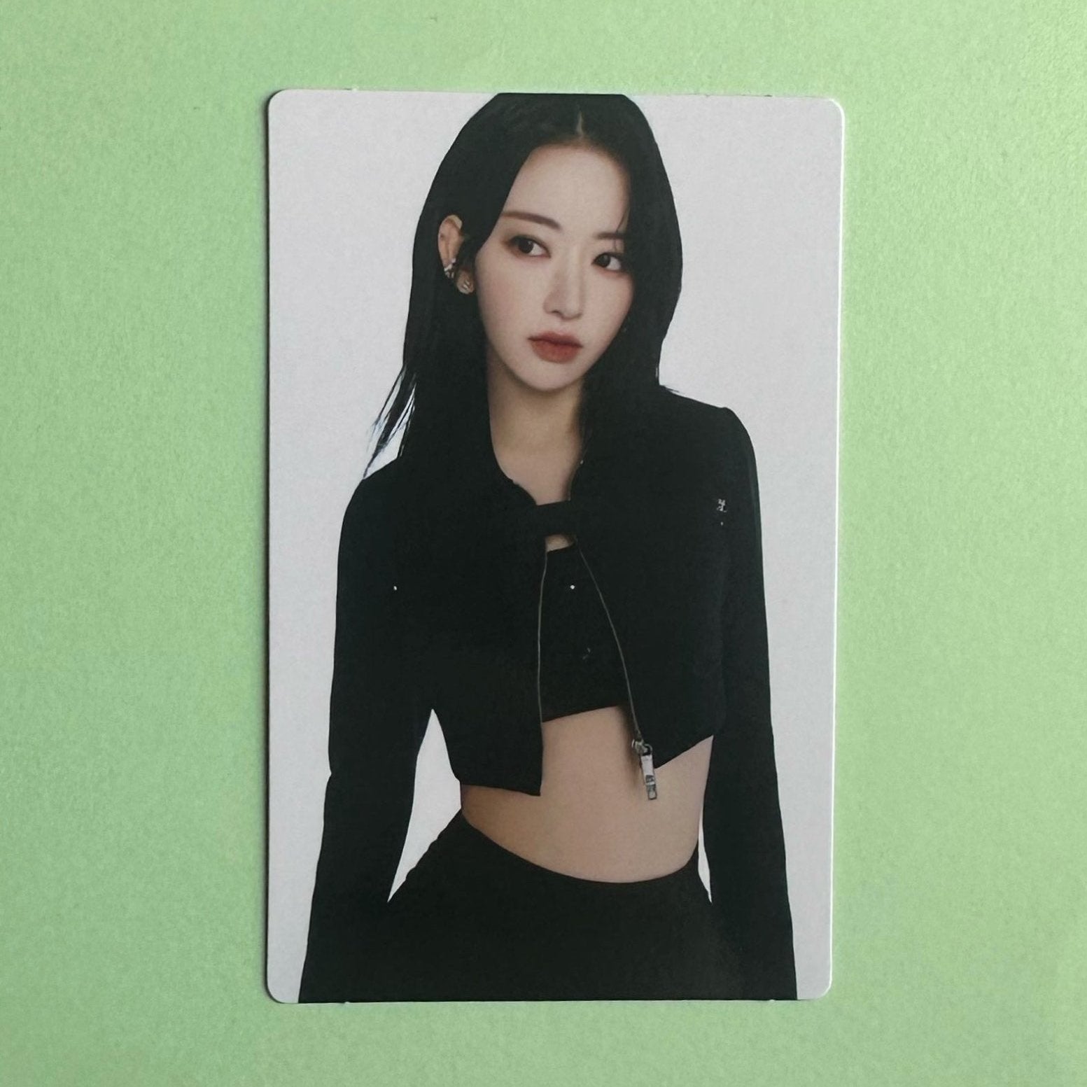 Le Sserafim Sakura Tour Flame Rises 08/09 Photocard official K-pop merch