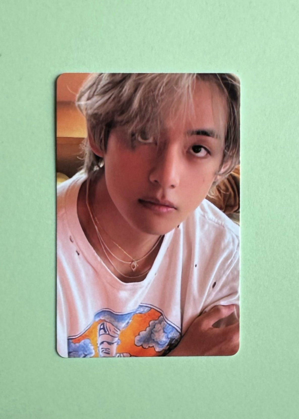 V - BTS - Layover - Weverse Photocard - Ginger RootPhotocard
