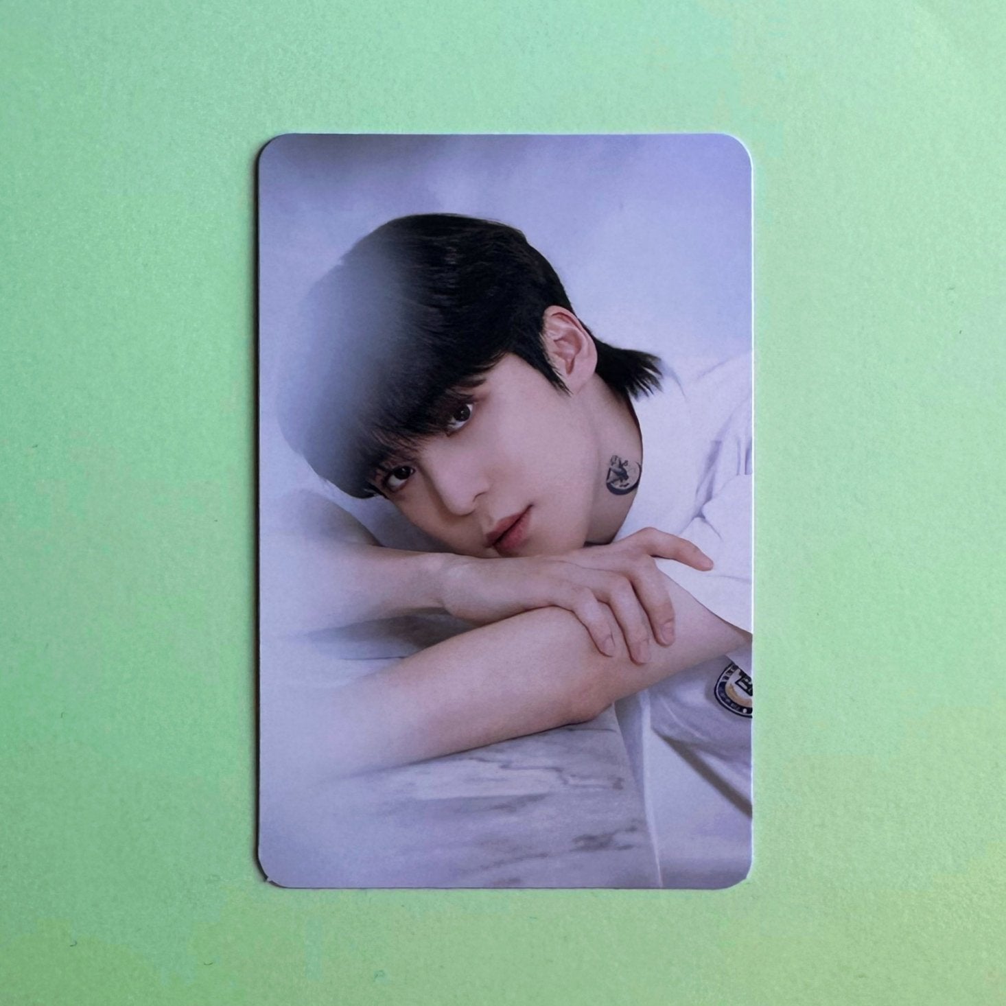 Yunho - Ateez - The World EP2: Outlaw - Platform Ver Photocard - Ginger Root Photocard UK Kpop Shop